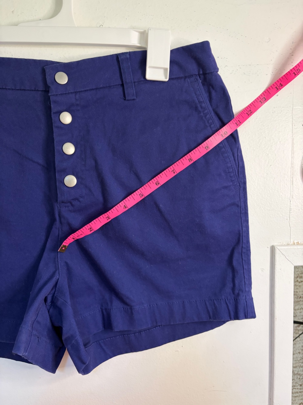 Cynthia Rowley Navy High-Waist Button Front Shorts size 6 - Picture 7 of 7